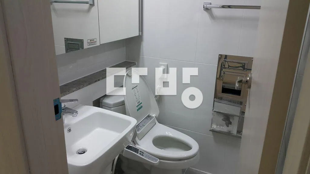 경남 창원시 성산구 중앙동 남서향 고층 오피스텔 매매, 보증금 500만 원·월세 42만 원 승계 사진 2