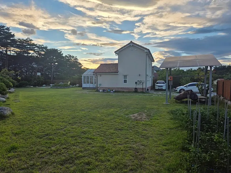 Rural Home for Sale in Seongdae-ri, Toseong-myeon, Goseong-gun, Gangwon-do, Near Bongpo Beach and Sokcho IC photo 5