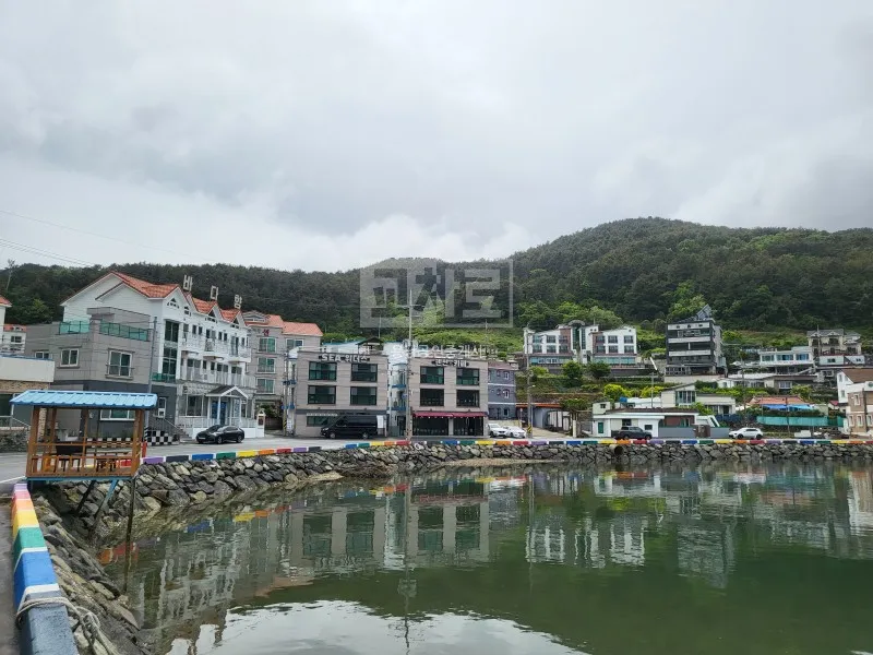 경상남도 통영 산양읍 영운리 바닷가 마을 리모델링 시골집 매매 사진 10