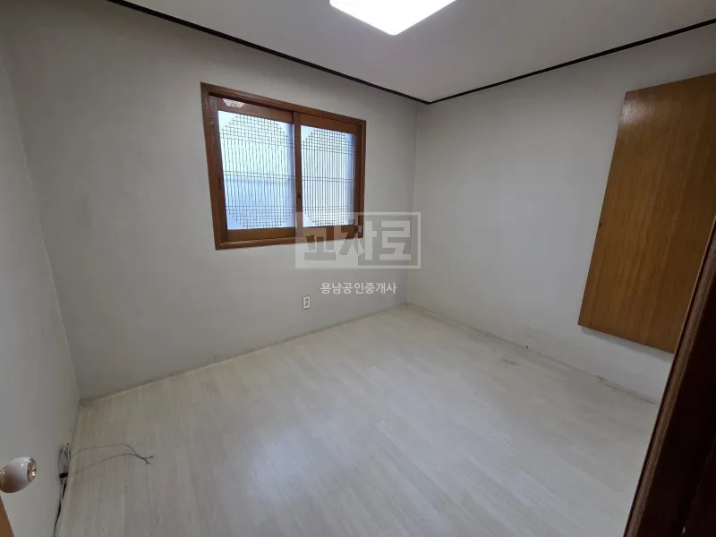 Three-Bedroom Detached House for Sale in Gwangdo-myeon, Tongyeong, Gyeongsangnam-do, with a Yard and Completed Repairs photo 5