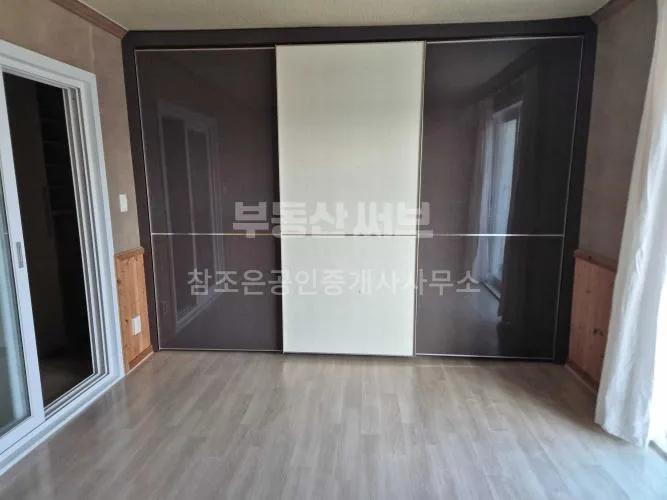 Apartment for Sale in Jugong 4th Complex, Cheongok-dong, Donghae, Gangwon-do — Remodeled, Immediate Move-In photo 3