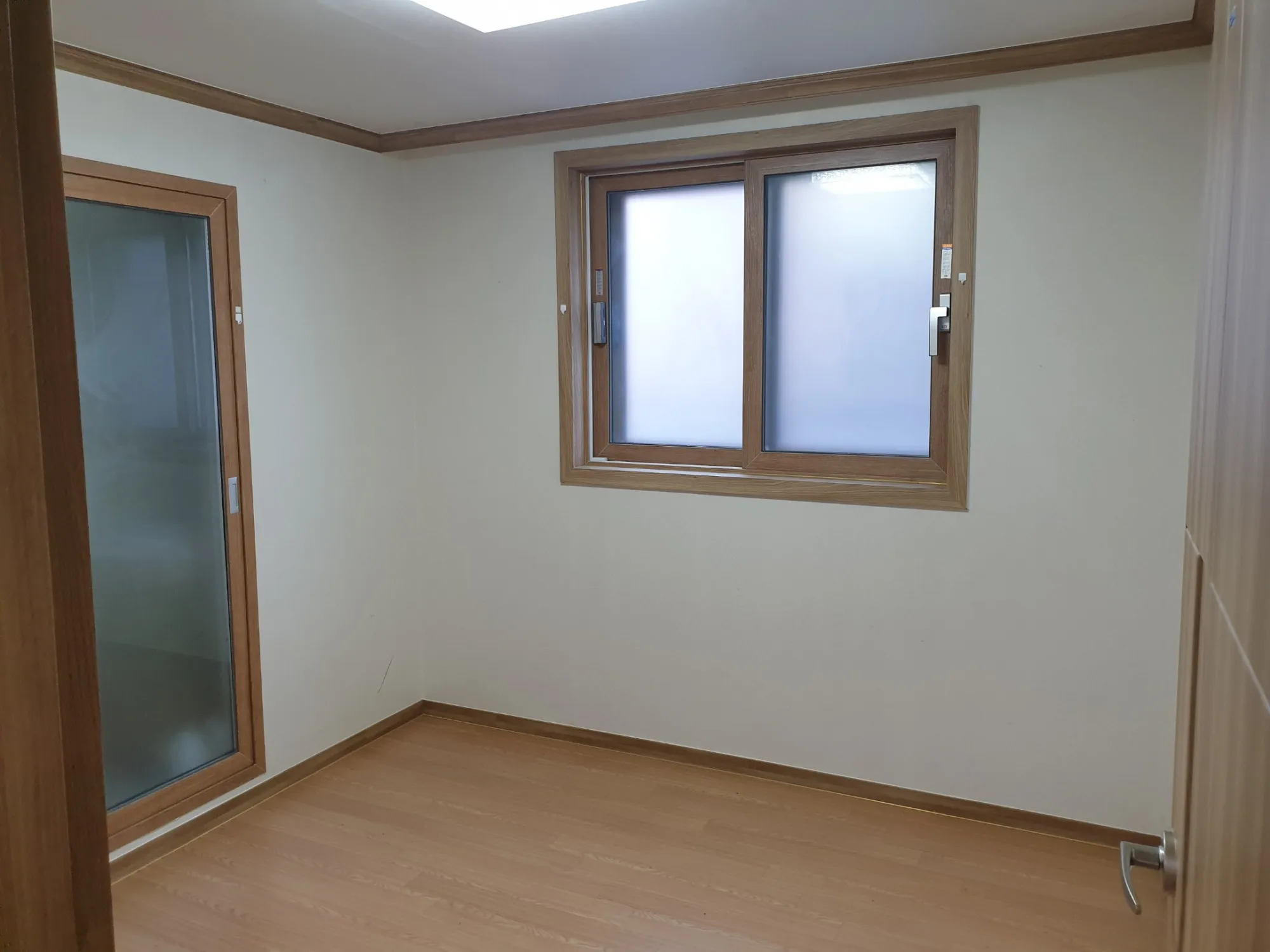 Multi-Family Home for Sale in Choji-ri, Daewol-myeon, Icheon, Gyeonggi-do, with Tenant Lease Assumption — KRW 75 Million photo 8