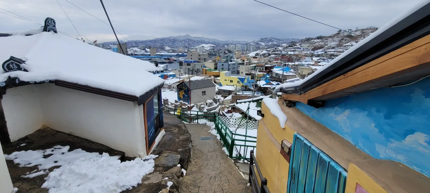 Donghae-si Mukhojin-dong Hillside Country House for Sale, 66 Million Won photo 6