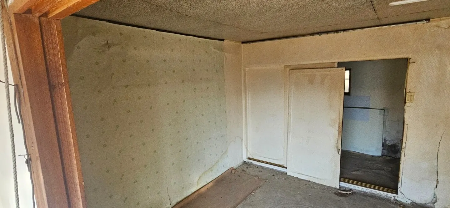 Donghae-si Mukhojin-dong Hillside Country House for Sale, 66 Million Won photo 10