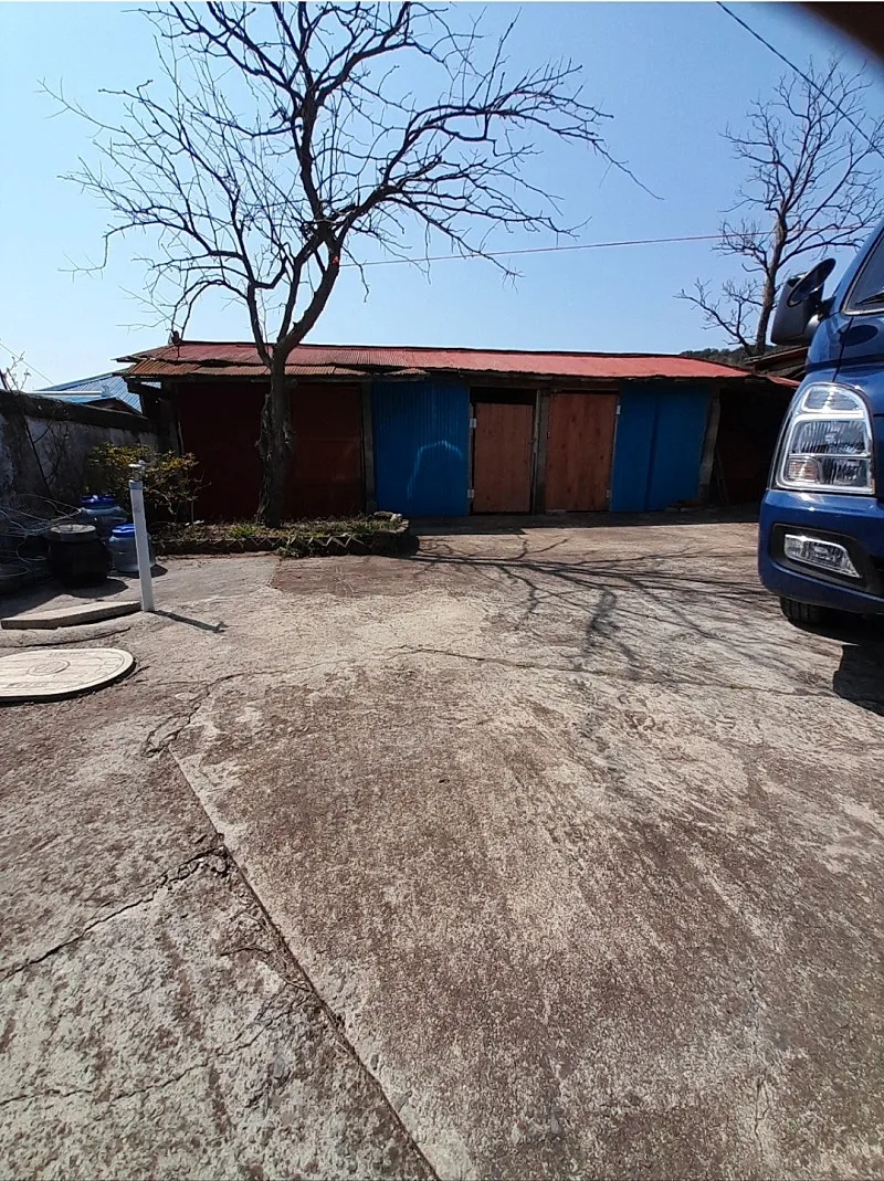Rural House for Sale in Misan-myeon, Boryeong, Chungnam, with a Traditional Gudeul Room photo 7