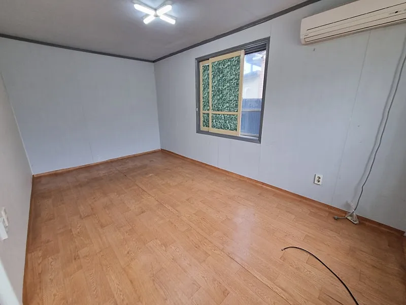 Rural House for Sale in Boksu-myeon, Geumsan-gun, Chungnam, 68 Million Won photo 5