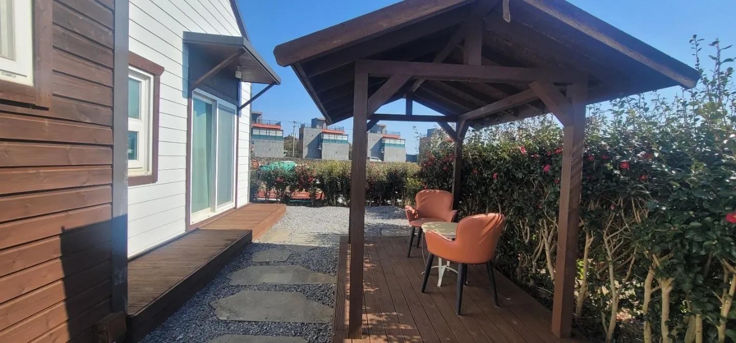 Sale of a Small Country House in Sinpyeong-ri, Daejeong-eup, Seogwipo-si, Jeju — 49.6㎡ · 130 million won photo 5