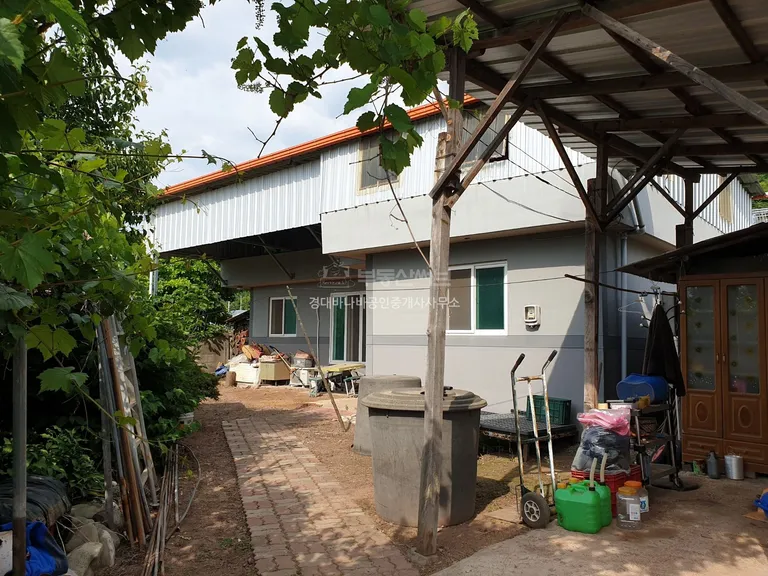 안동 도산면 원천리 리모델링 가능한 농가주택과 넓은 농지 매물 사진