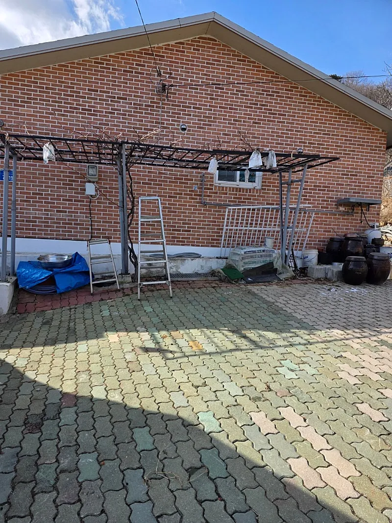 Rural Home for Sale Near Yedang Reservoir in Eungbong-myeon, Yesan County, Chungcheongnam-do photo 4
