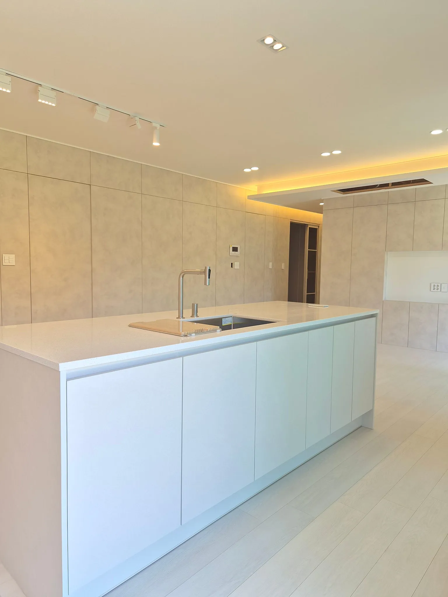 Newly Built Country House for Sale in Seonwon-myeon, Ganghwa-do, with a 40-pyeong Single-Story House and 14 m Terrace photo 10