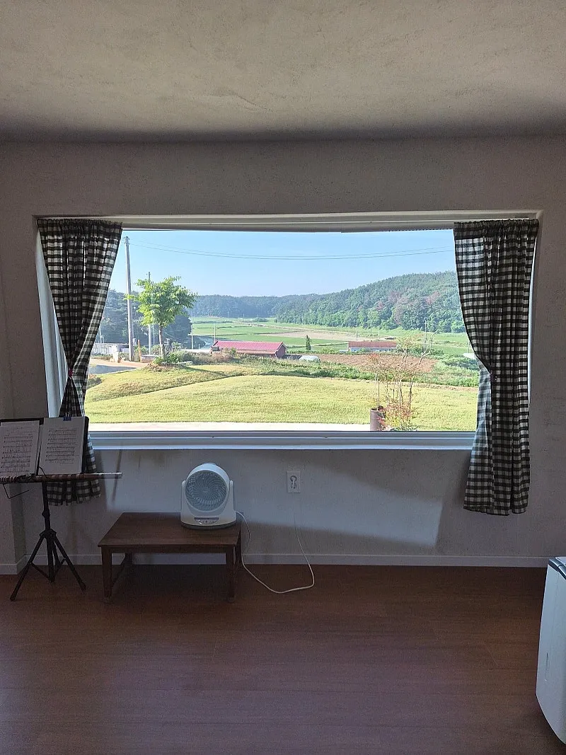 Rural Home for Sale in Nam-myeon, Taean, South Chungcheong Province, with a Yard and 410 Pyeong of Field photo 10