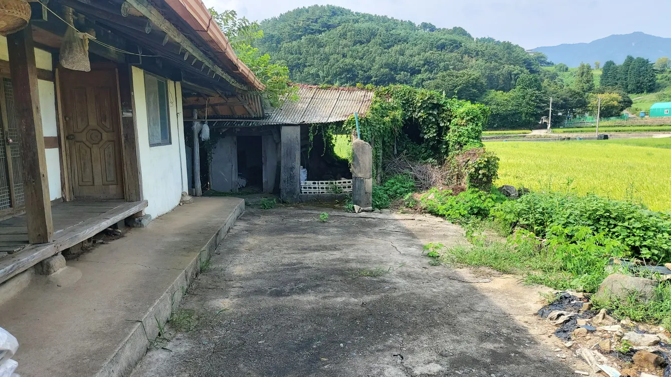 Rural House for Sale in Seokgyo-ri, Nam-myeon, Namhae-gun photo 2