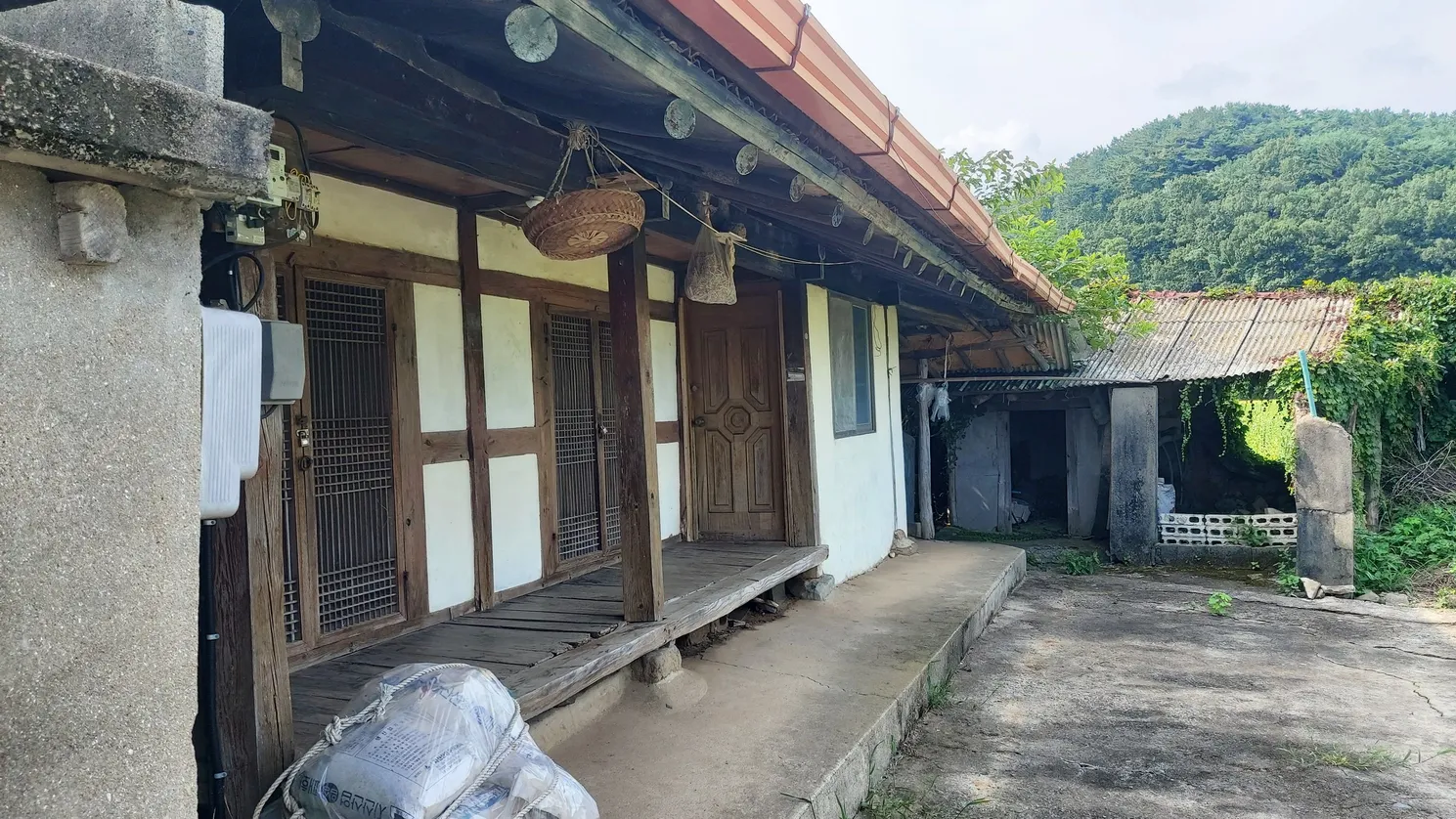 Rural House for Sale in Seokgyo-ri, Nam-myeon, Namhae-gun photo 5