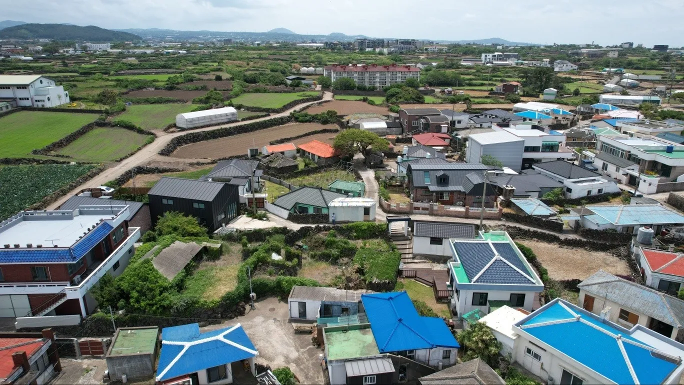 Sale of a Small Rural Home in Gwideok-ri, Hallim-eup, Jeju photo 2