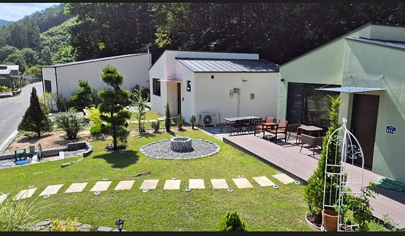Second House for Sale Beside a Valley in Hwachon-myeon, Hongcheon photo 2