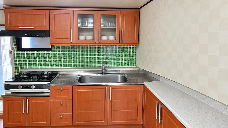 For Sale: Rural House in Giseong-myeon, Uljin, a 3-Minute Walk from the Beach, Detached House on Approximately 167 Pyeong of Land photo 5