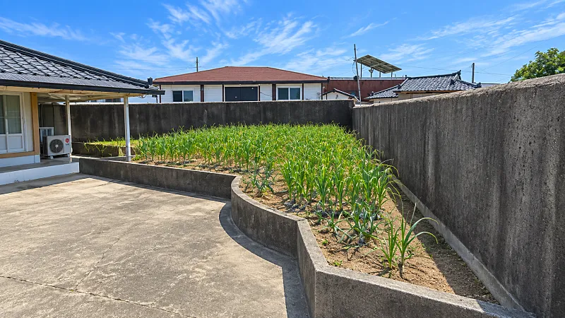 For Sale: Rural House in Giseong-myeon, Uljin, a 3-Minute Walk from the Beach, Detached House on Approximately 167 Pyeong of Land photo 3