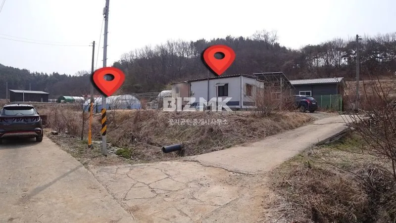 Taean Taean-eup Country House and Spacious Field for Sale with Pond and Greenhouse photo 5