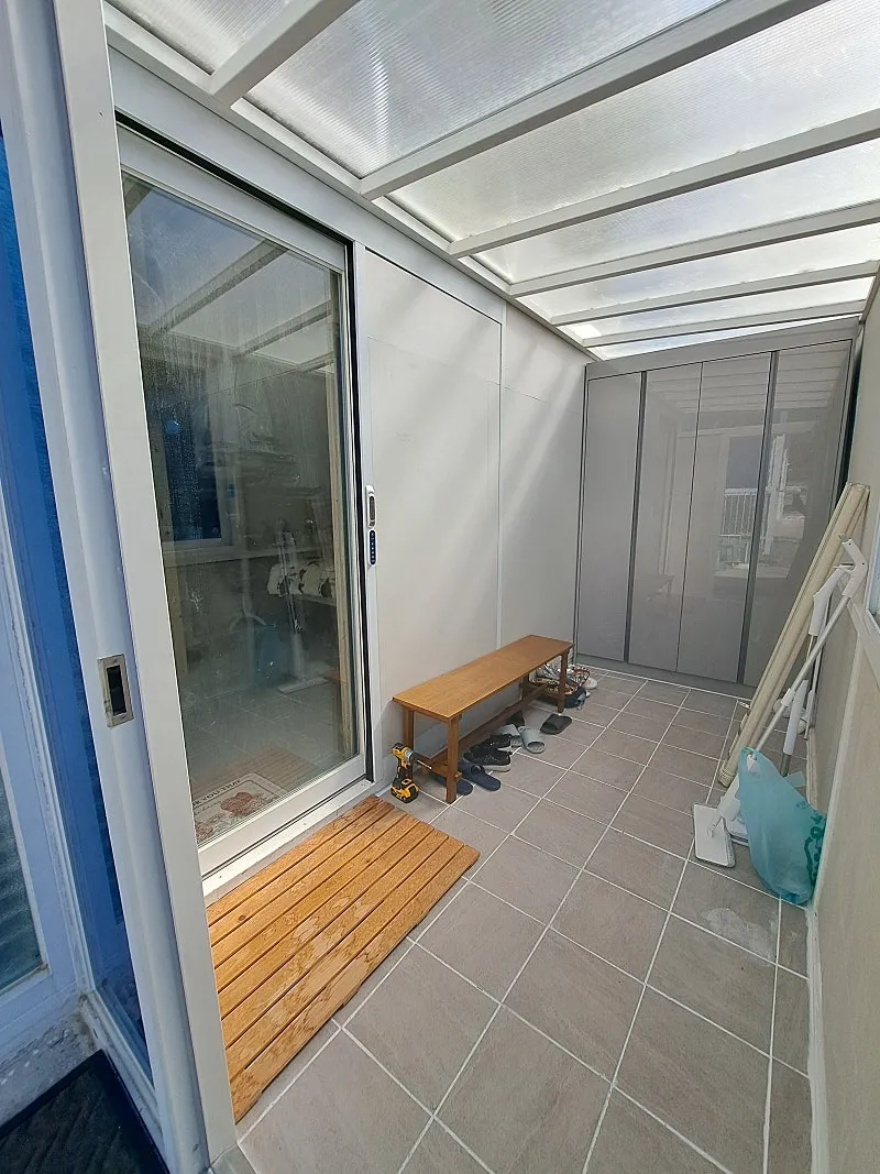 Sale of 335-Pyeong Land with Three Neighborhood Commercial Facilities and One Residence on Oncheon-ro, Sokcho photo 3