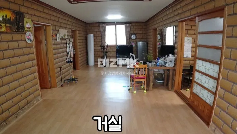 Seaside Farmhouse for Sale in Taean, South-Facing House with Vegetable Garden and Greenhouse photo 7