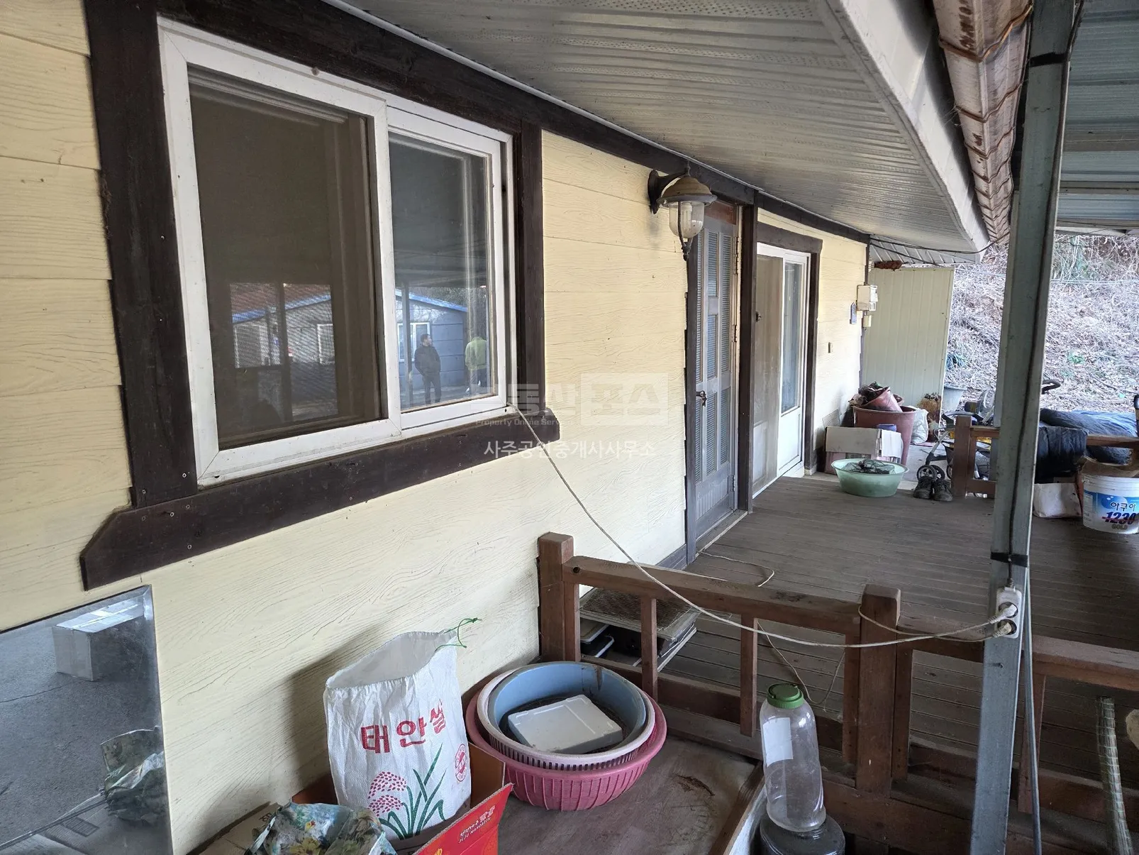 Detached House for Sale Near the Sea in Taean, 1,316㎡ Lot and 99㎡ House photo 2