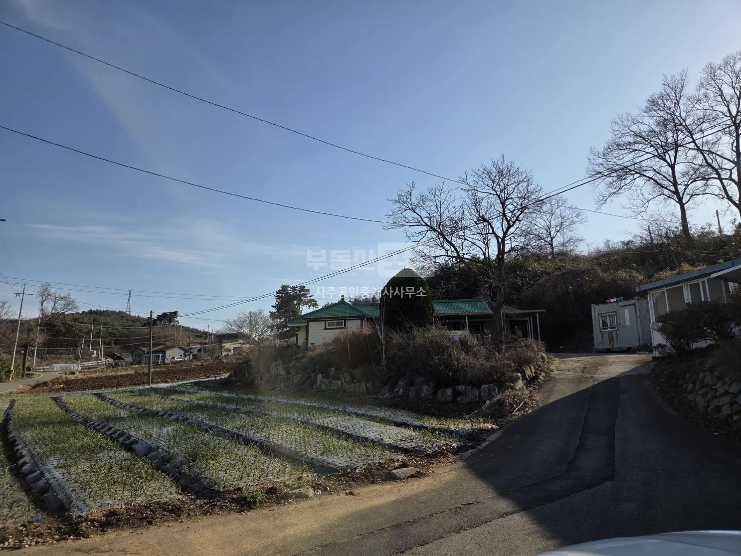 Detached House for Sale Near the Sea in Taean, 1,316㎡ Lot and 99㎡ House photo 4