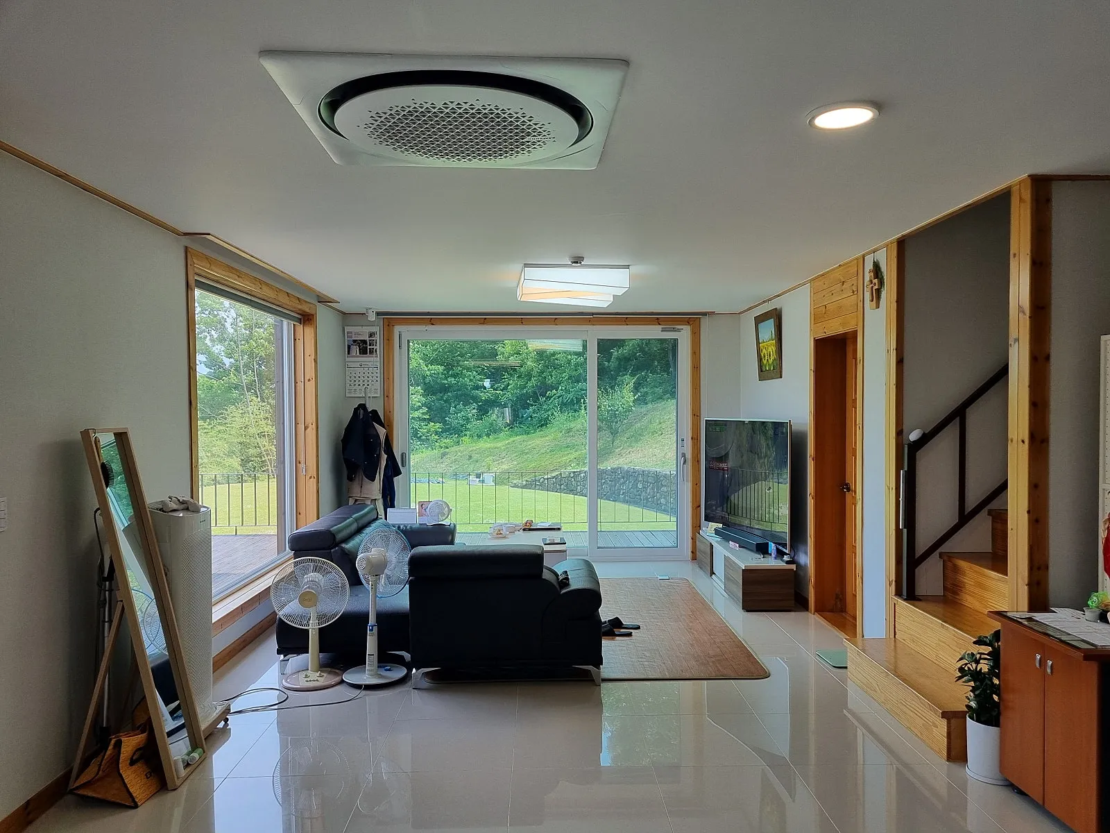 Country Home in Unju-myeon, Wanju, with a Beautiful View of Daedunsan Mountain photo 4