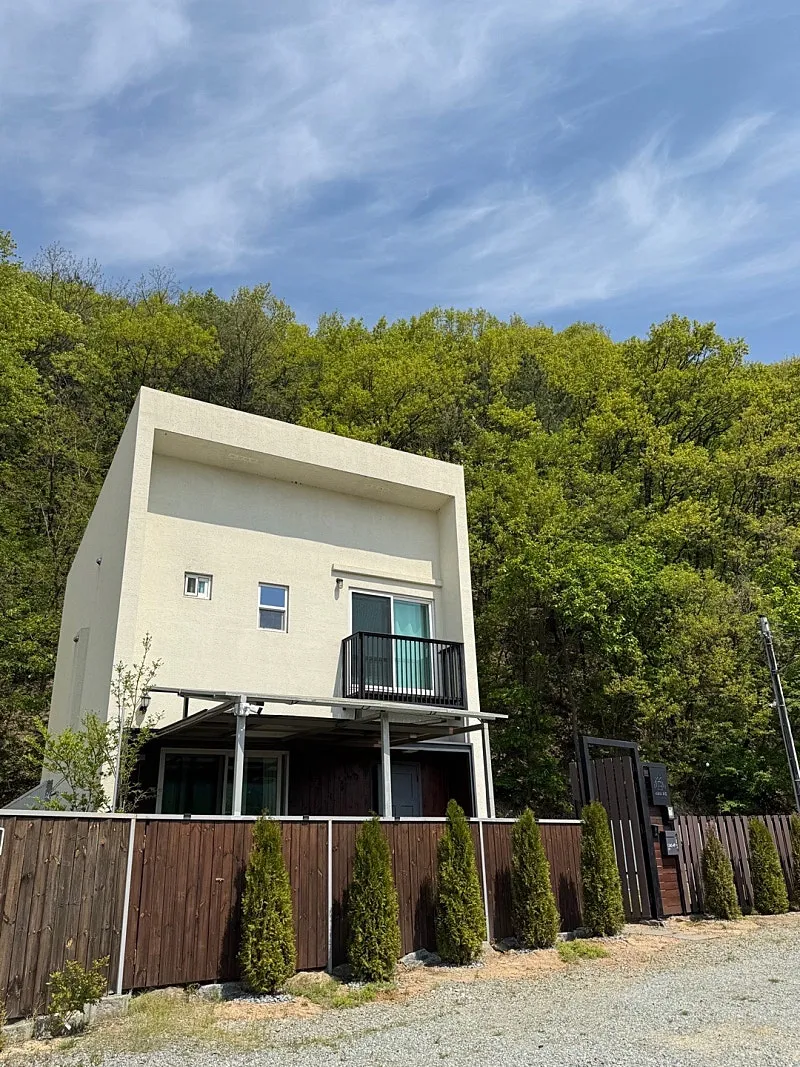 Detached House for Sale, 8 Minutes on Foot from Gim Yujeong Station in Chuncheon photo 3