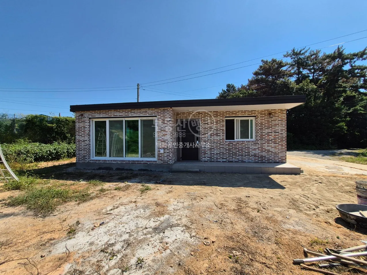 Newly Built Farmhouse for Sale in a Forest by the Sea in Wonbuk-myeon, Taean photo 2
