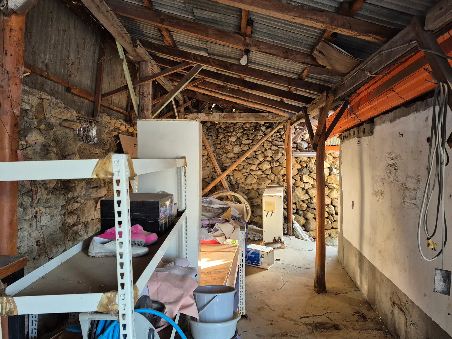 Remodeled Rural House at a Quiet Village Entrance in Idong-myeon, Namhae-gun photo 8