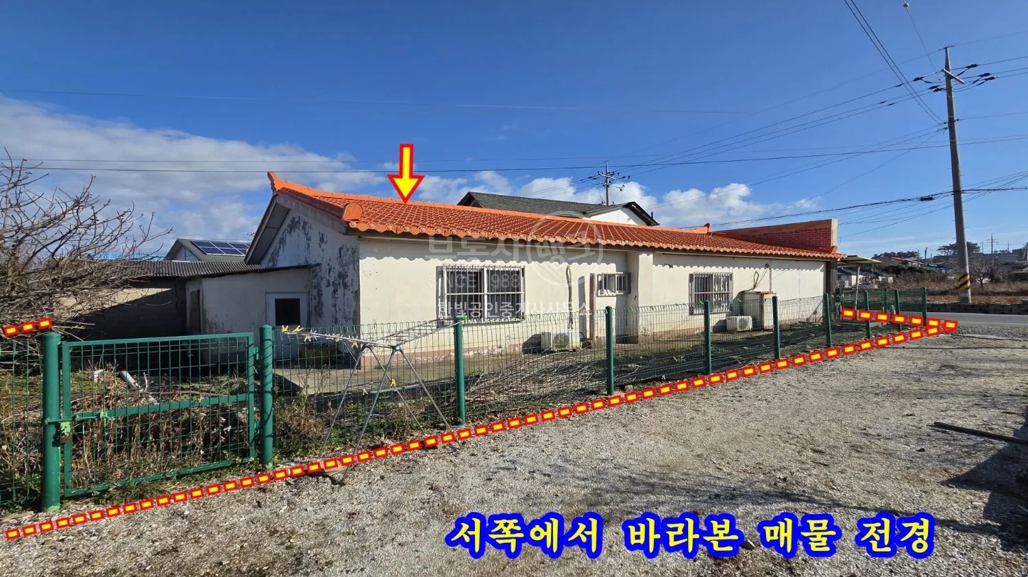Country House on a Two-Lane Road Near Padori Beach photo 3