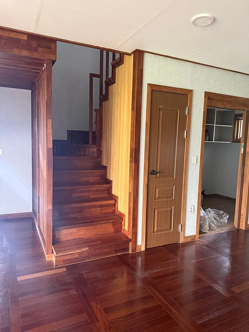 180-Pyeong Country House for Sale in Sinpyeong-myeon, Dangjin-si, Chungnam photo 6