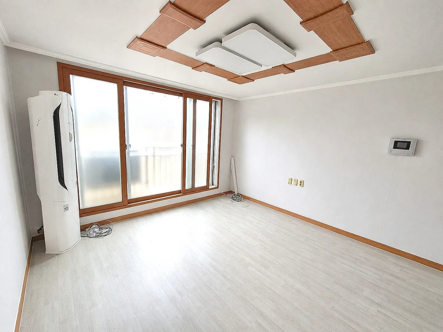 Country House for Sale in Guseo-dong, Geumjeong-gu, Busan — 100 Million Won photo 3