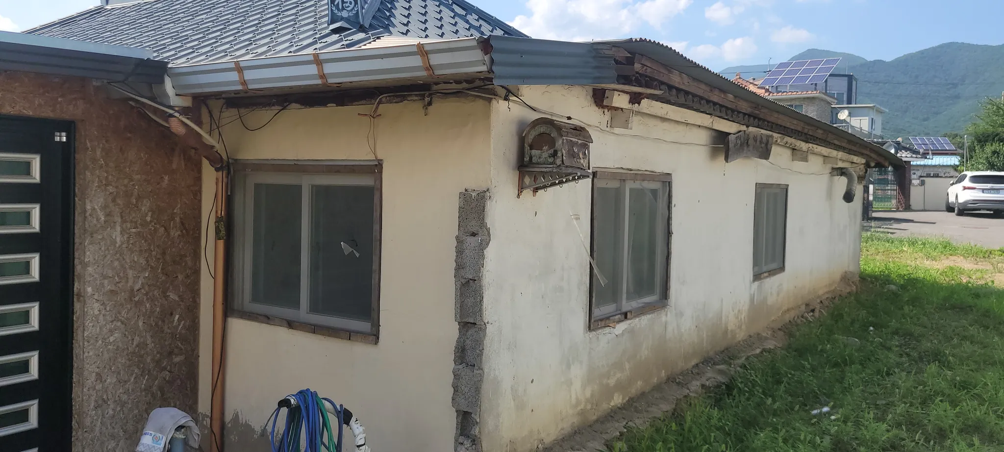 Rural House for Sale in Sanjeon-ri, Sangbuk-myeon, Ulju-gun, Ulsan, with a Large Lot, Livestock Barn, and Warehouse photo 4