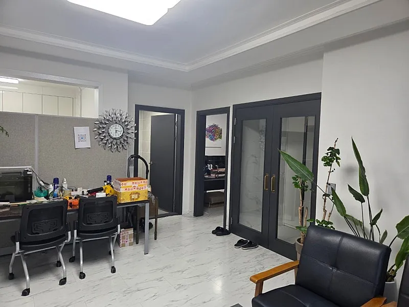 Country House for Sale in Banpo-myeon, Gongju, with Gyeryongsan Mountain Views and Solar Equipment photo 7