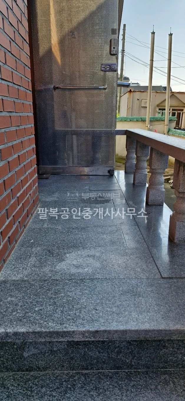Well-Located Single-Family Home for Sale on the First Floor Near Taean Girls’ Middle School photo 7
