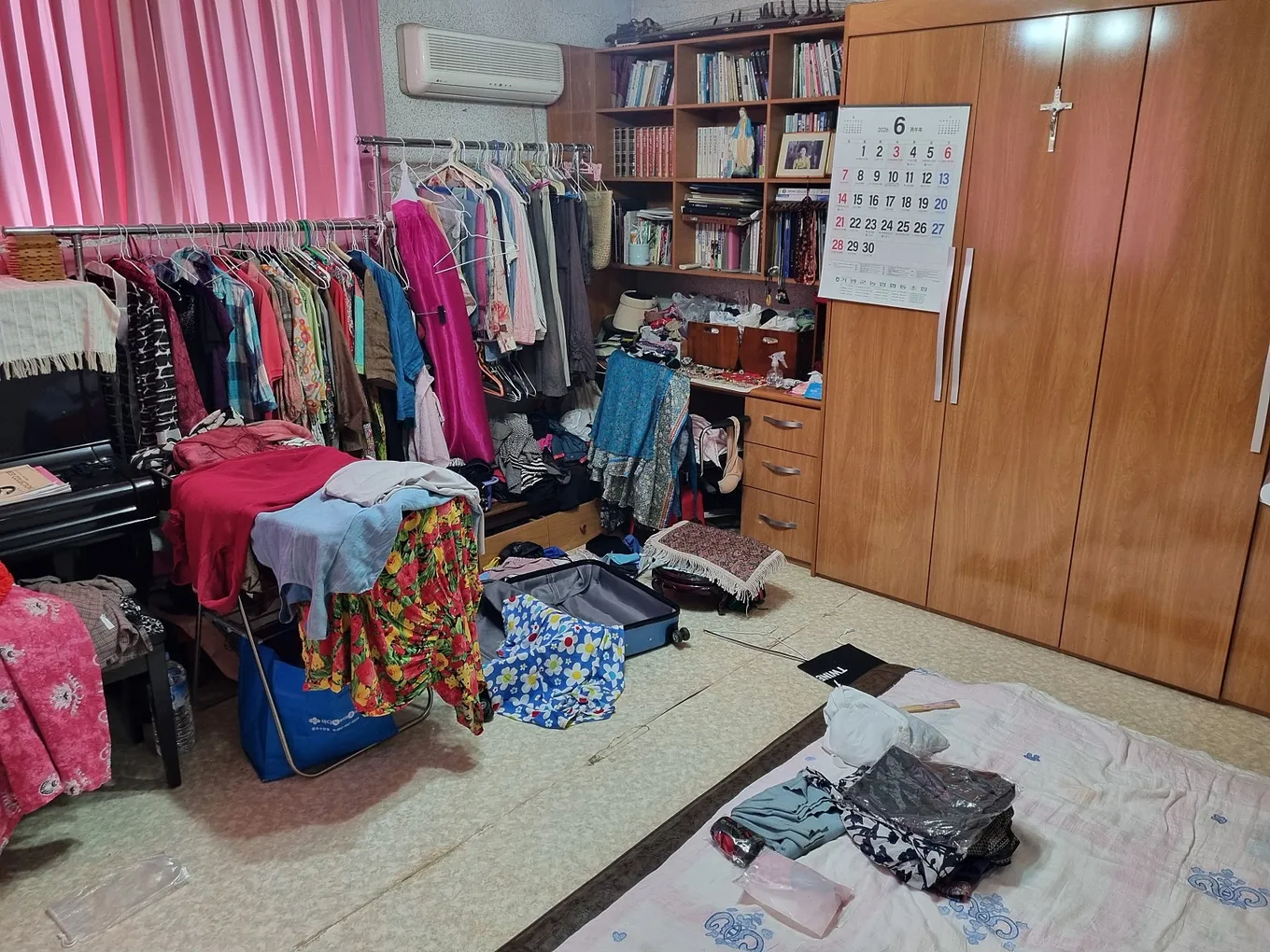 Country House and 1,232-Pyeong Land for Sale in Mokdong-ri, Buk-myeon, Gapyeong-gun photo 9