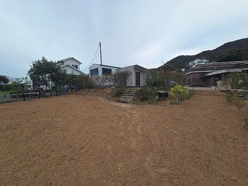 Sale of a Stay-Type Shelter and Land in Seong-ri, Inji-myeon, Seosan, Chungnam photo 10