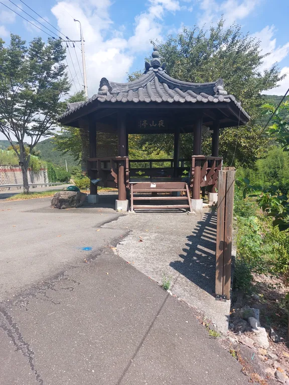의령 유곡면 촌집 매매, 넓은 텃밭 585평과 아랫채 매물 사진