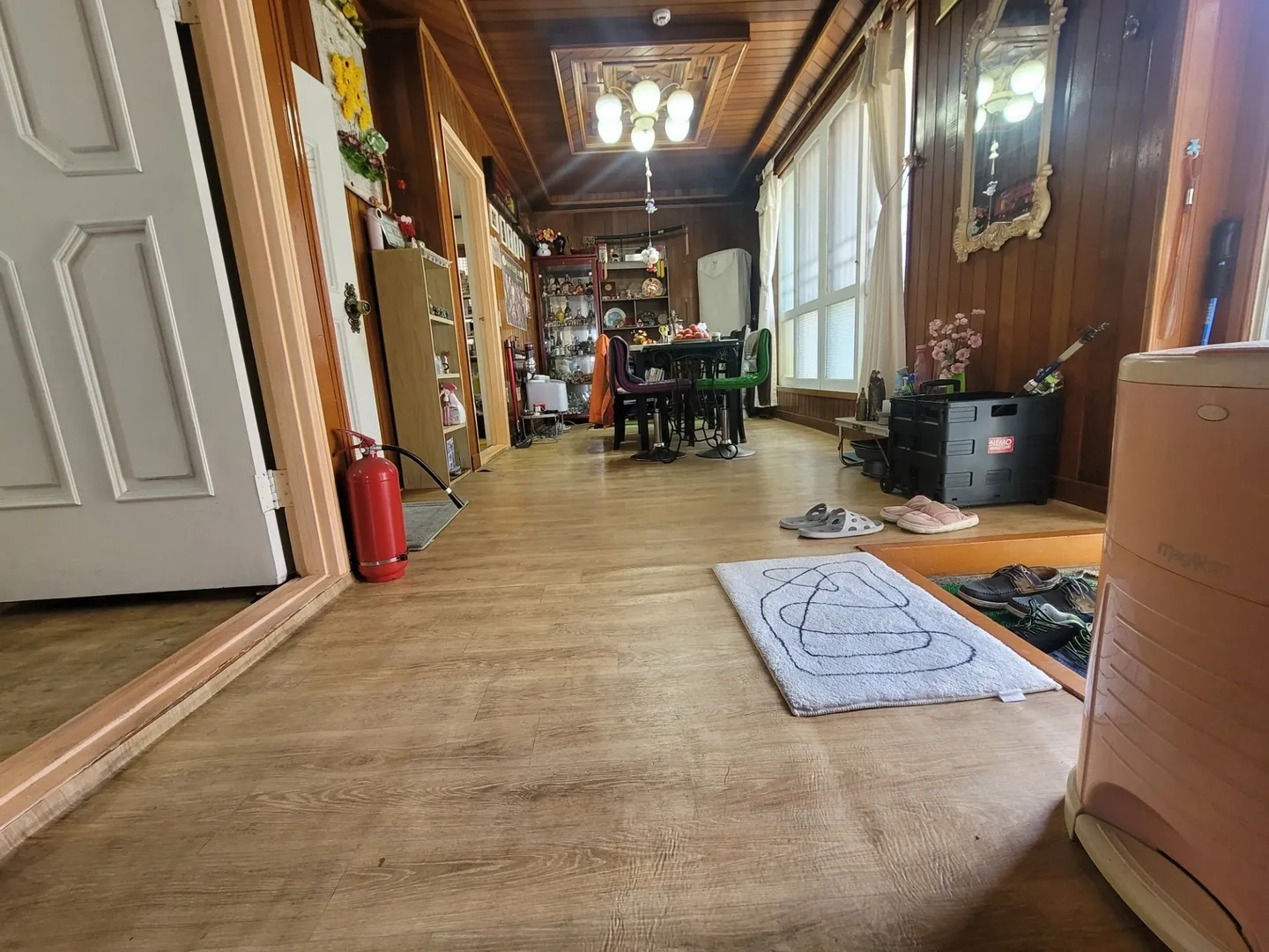 South-Facing Two-Story Country House for Sale in Gupodong, KRW 100 Million photo 5