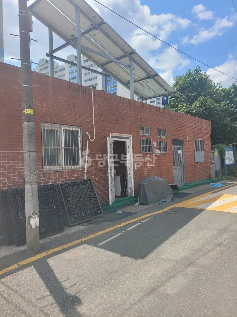 Sale of a Two-Unit Country House in Mora-dong, Busan, with a Gross Floor Area of 89.3㎡ photo 3