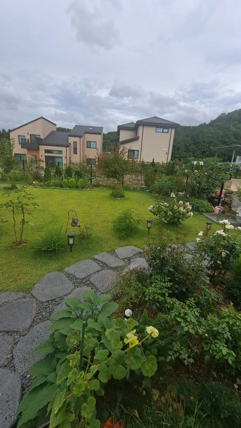 Wooden Country House for Sale in Seonggeo-eup, Cheonan, South Chungcheong Province photo 10