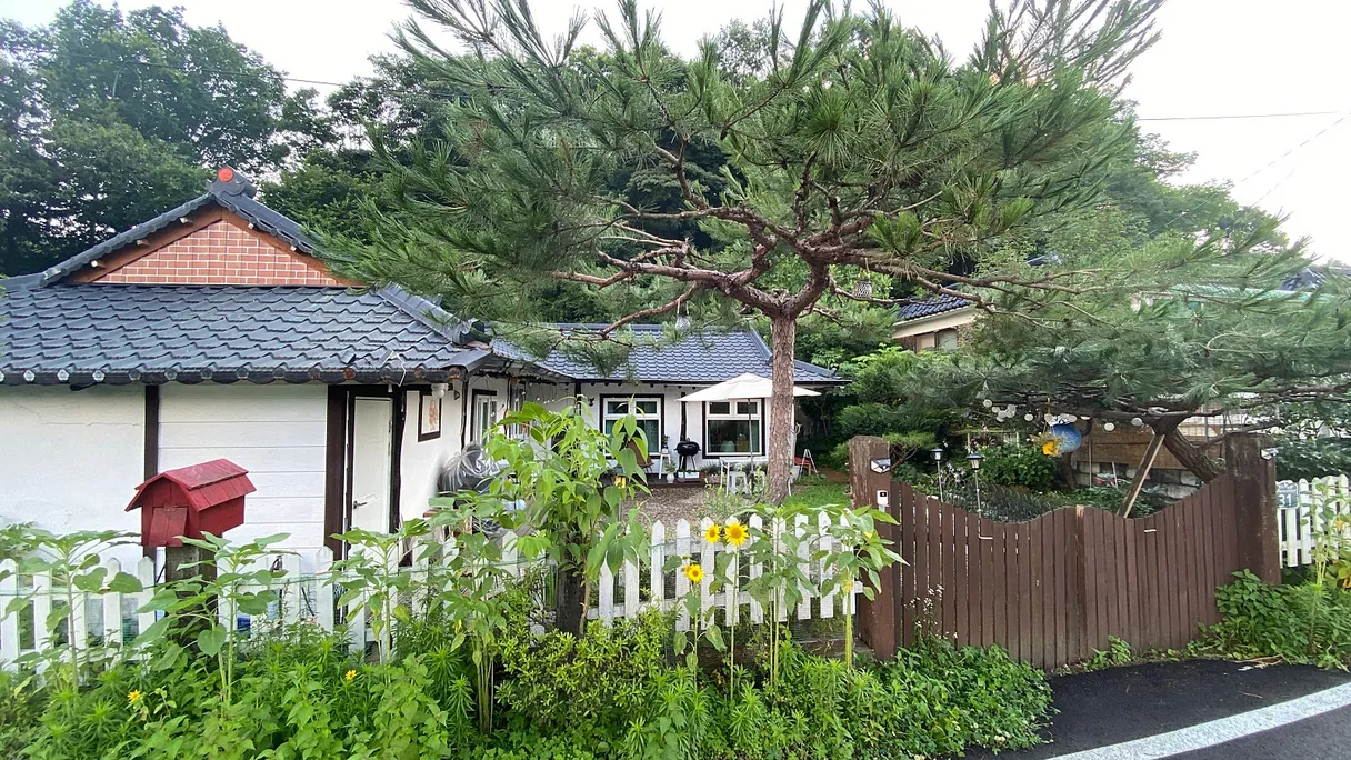 Tile-Roofed Country House for Sale in Danwol-myeon, Yangpyeong photo 7