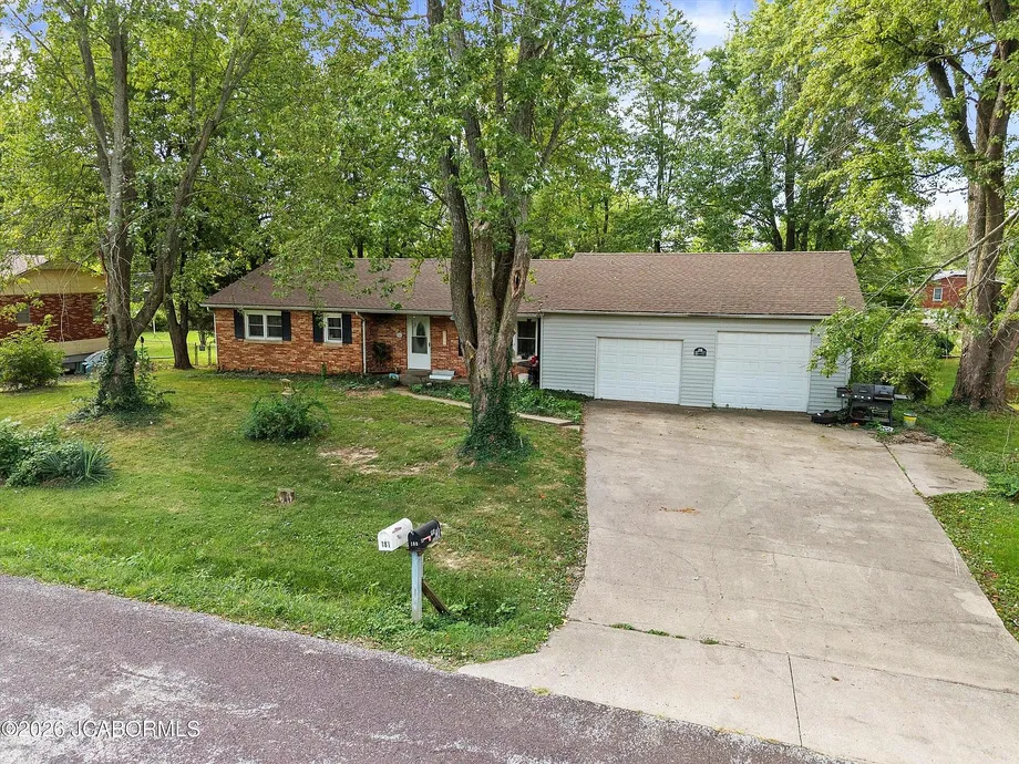 Updated Single-Family Home with Finished Basement in Holts Summit photo 2