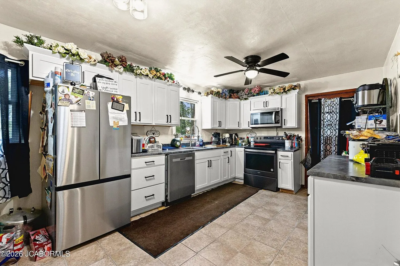 Updated Single-Family Home with Finished Basement in Holts Summit photo 8