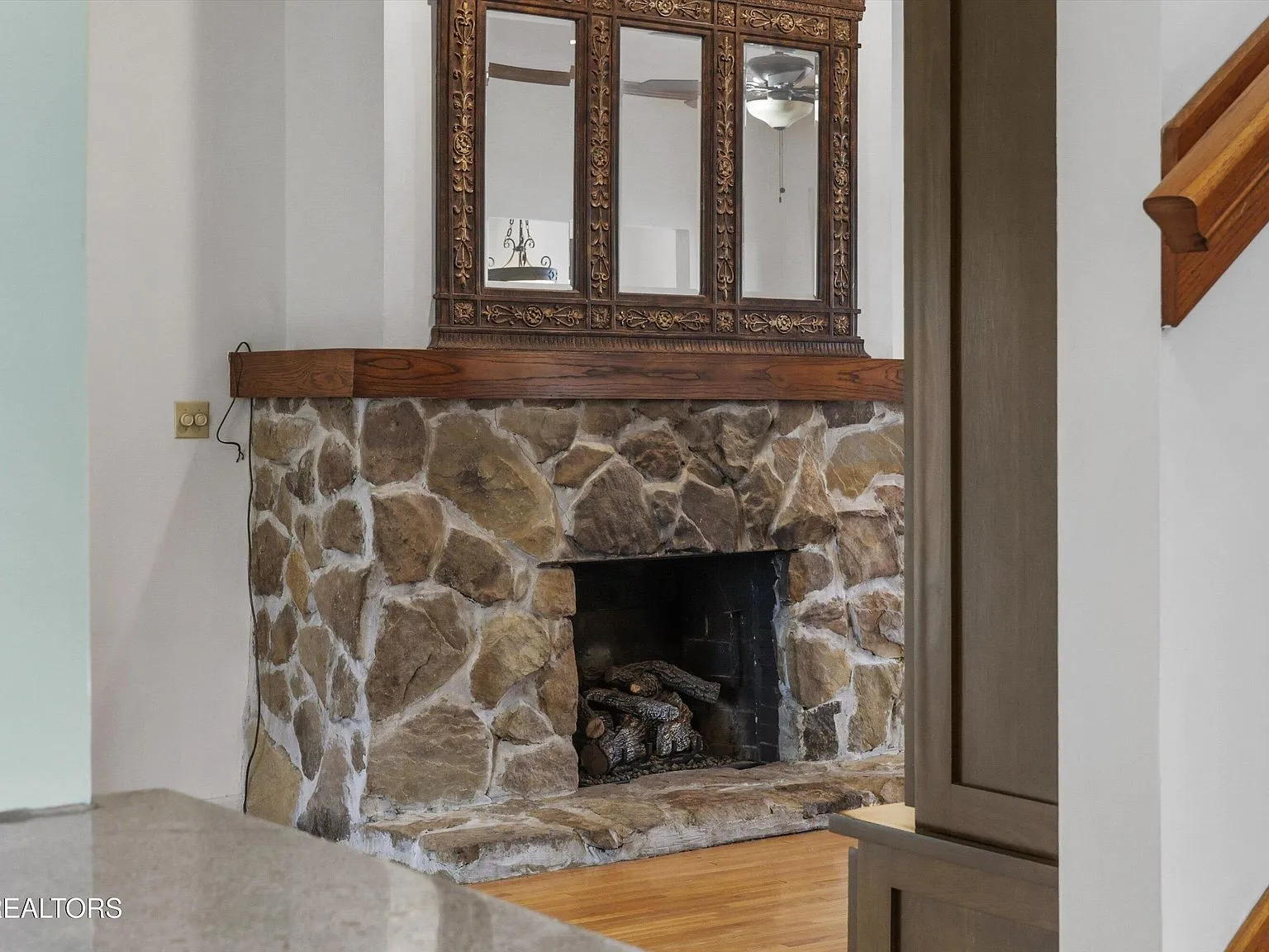 Historic Craftsman Bungalow with Large Fenced Yard in Fourth & Gill, Knoxville photo 8