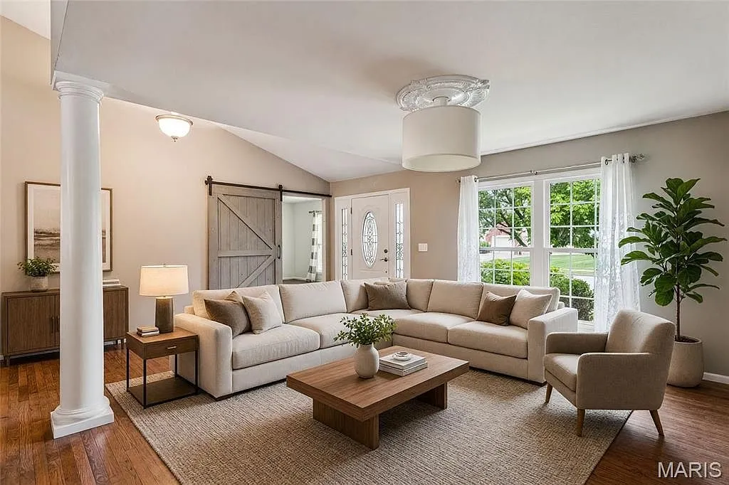 O’Fallon, IL Ranch-Style Home with 5 Bedrooms and 2,590 Sq Ft photo 9