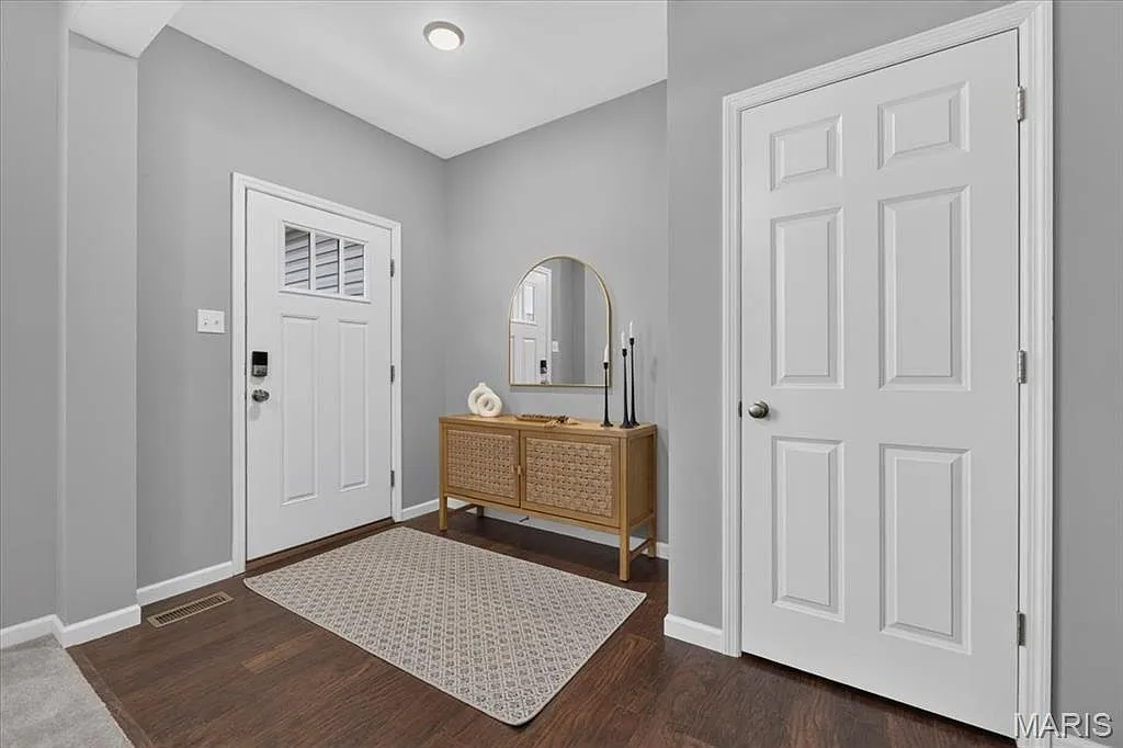 4-Bedroom Home with Wooded Backdrop in Arnold, Missouri photo 4
