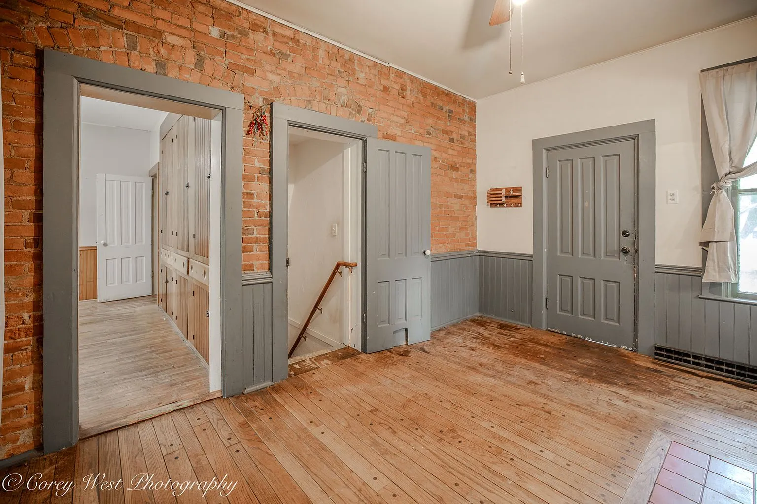 Historic 4-Bedroom Home with 2,242 Sq Ft in Kingston, Illinois photo 7