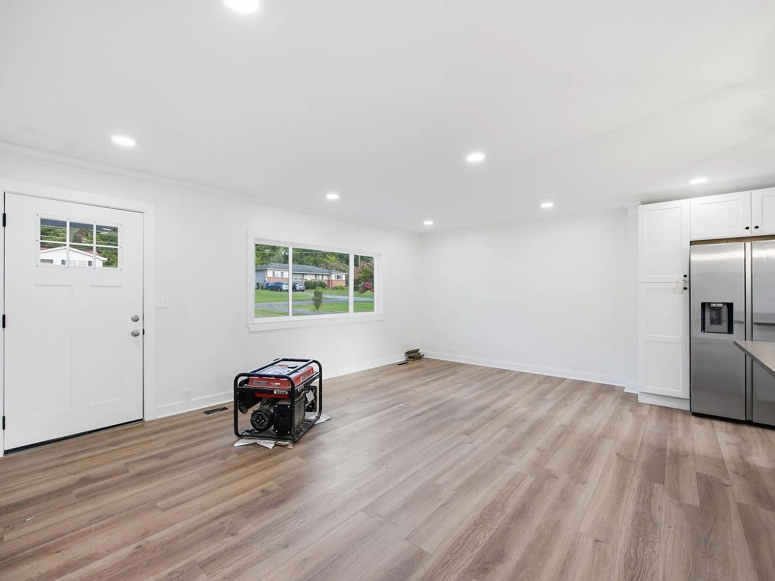 Renovated 3-Bedroom Home for Sale at 113 Centro St, Chattanooga, TN 37419 photo 4